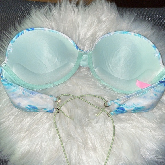 Victoria’s Secret strapless push-up swim top. Size 36 B, tie back. Multi-blue - Picture 3 of 6